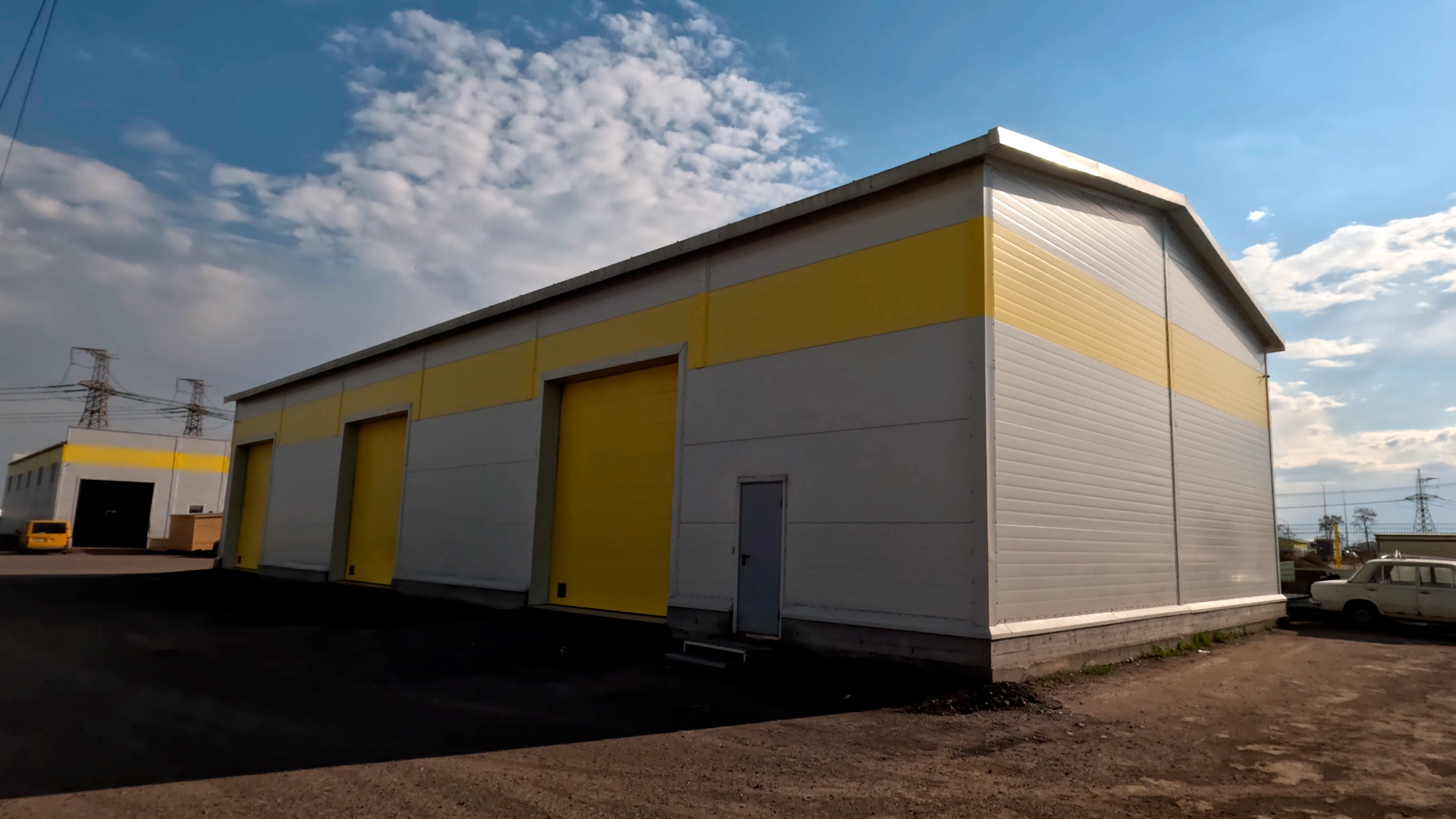 76. Prefabricated body shop for repair of trucks 12 х 30 х 6 in St. Petersburg, Russia