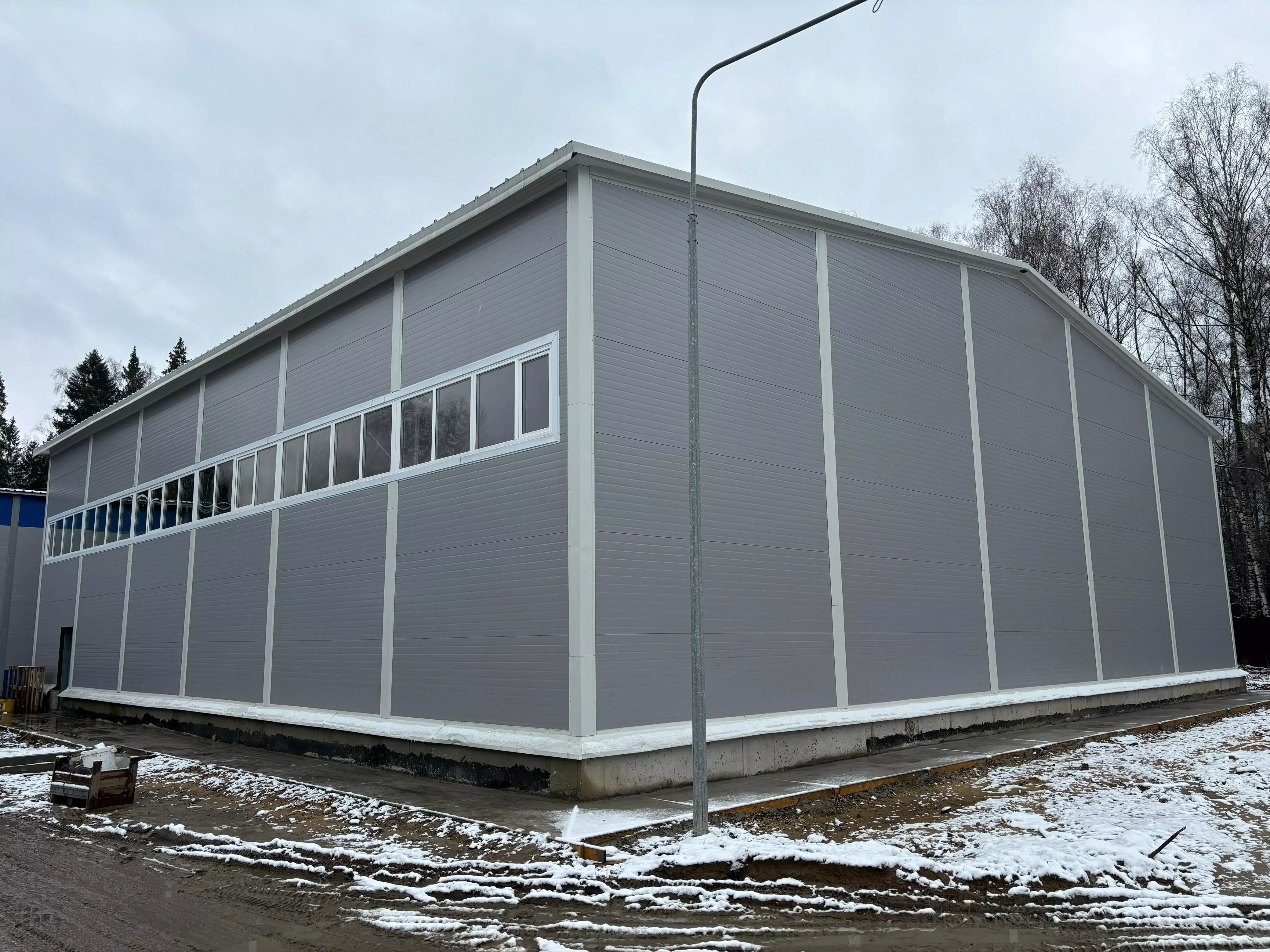 163. Pre-engineered workshop and warehouse 24x24x6 for the manufacture of corrugated packaging in Fryazino, Russia