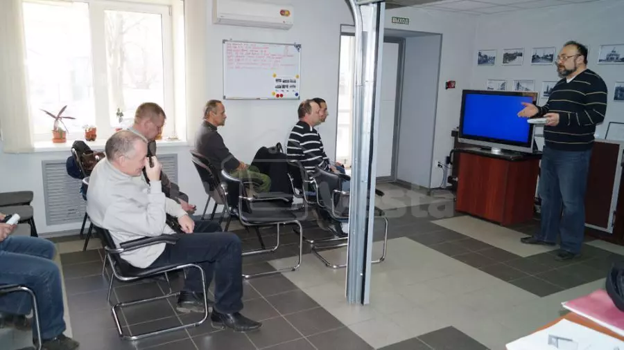 PK Vesta made the presentation of the Series Z-Top to the dealers of doors and gates in Tula region, Russia