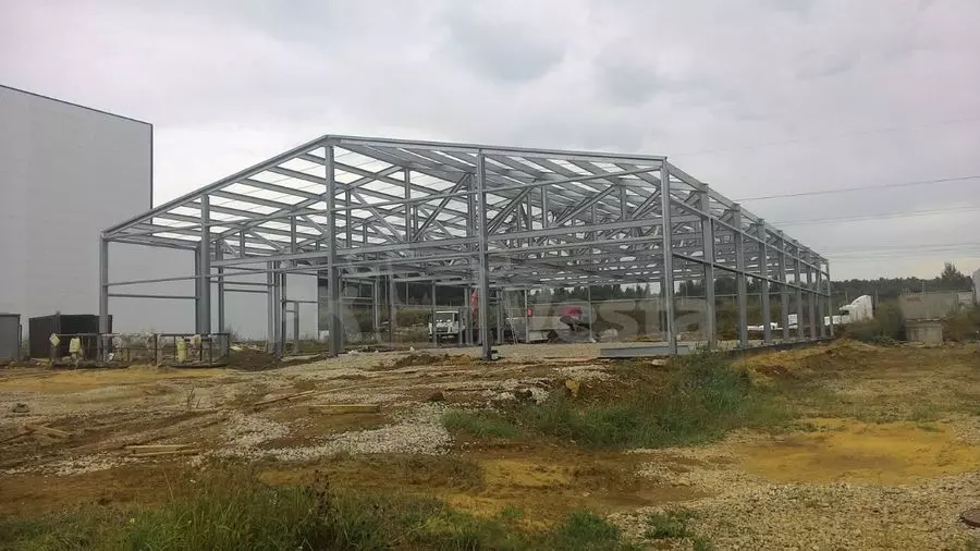 PK VEsta announces the completion of the erection of the lightweight steel frame for a warehouse / office 24Шх40Дх5.2В in Tula, Russia.