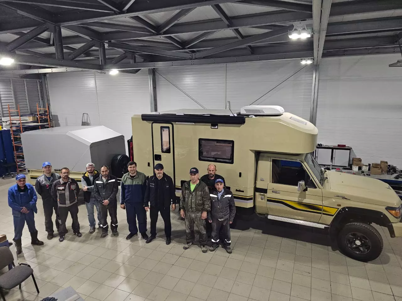 The PK Vesta plant announces an order for a pre-fabricated hangar 12W x 24L x 4H for storing boats in Omsk, Russia