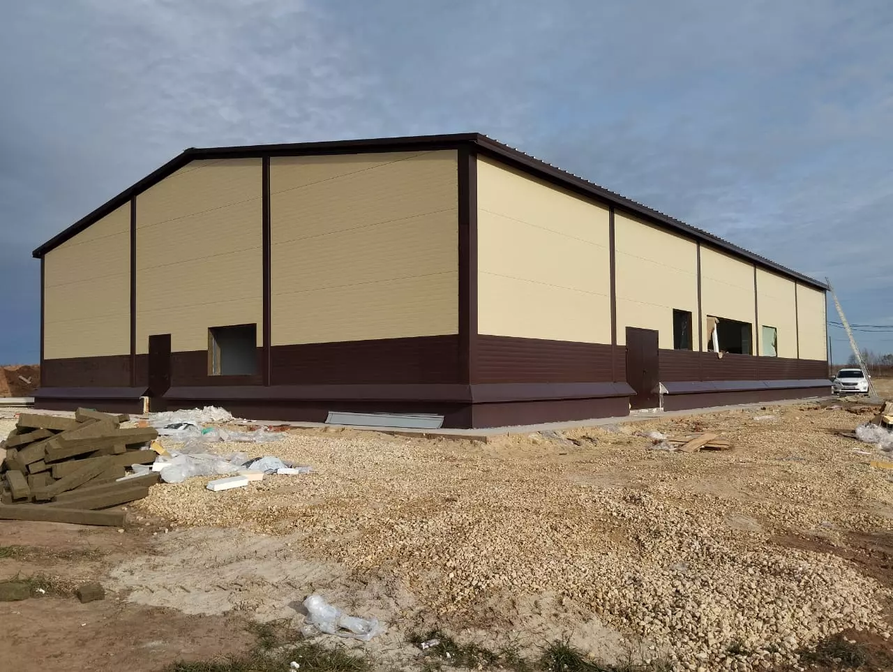 186. Pre-engineered cheese factory 18W x 30L x 4H in the Kanerga village, Russia.